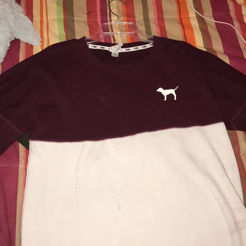 Victoria secret pink shirt size medium!